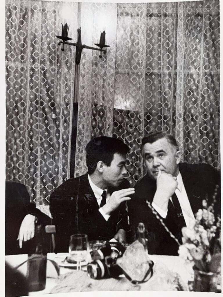 シドと荻村伊智朗